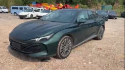 
										2025 MG 7 Elegance Sport Package with Spoiler 1.5T full									