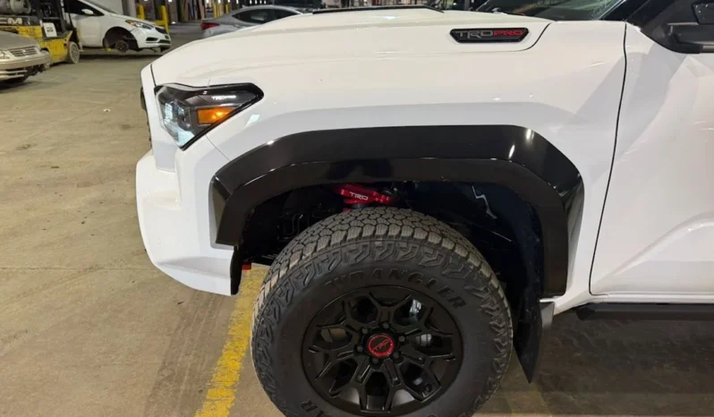 
								2025 Toyota Tacoma TRD PRO I-FORCE MAX. full									