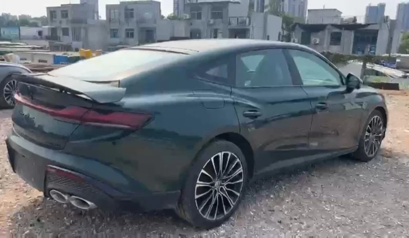 
								2025 MG 7 Elegance Sport Package with Spoiler 1.5T full									