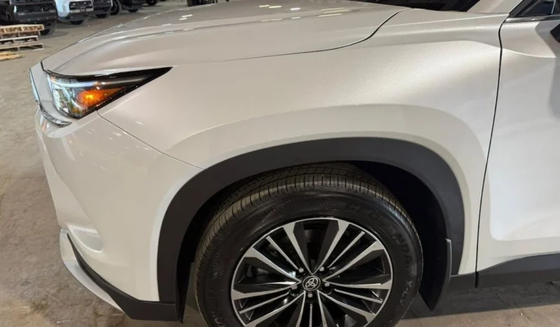 
								2025 Toyota Grand Highlander PLATINUM HYBRID MAX. full									