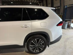 2025 Toyota Grand Highlander PLATINUM HYBRID MAX.