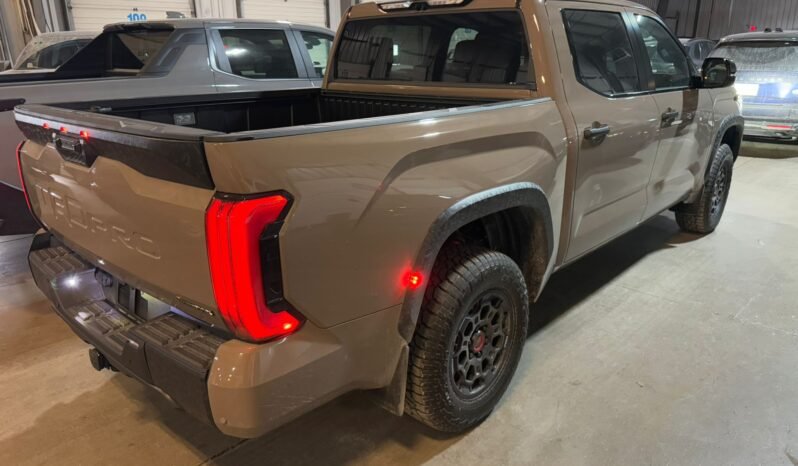 
								2025 Toyota Tundra TRD PRO I-FORCE MAX full									