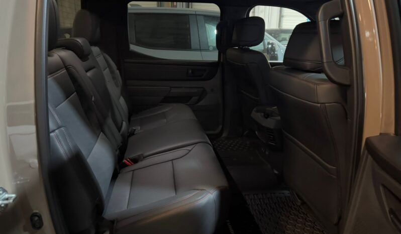
								2025 Toyota Tundra TRD PRO I-FORCE MAX full									