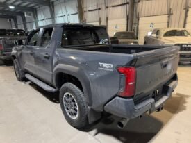 2025 Toyota Tacoma TRD OFF-ROAD Premium
