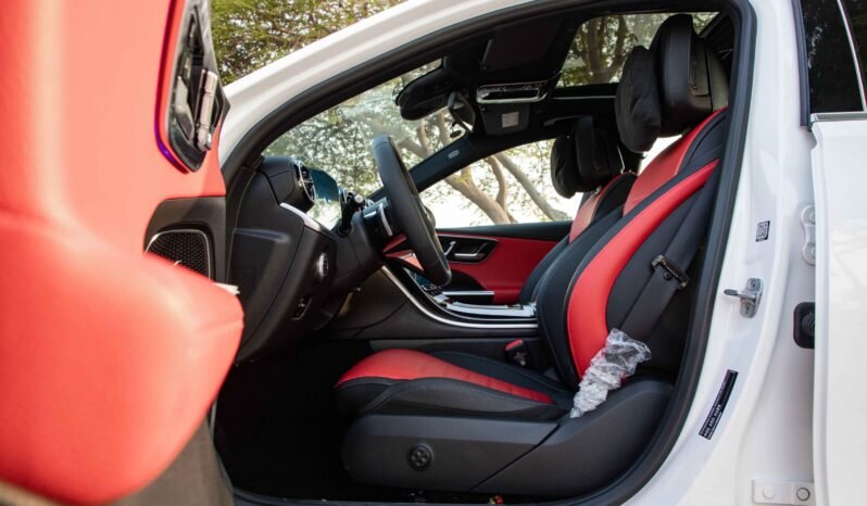 
								2025 Mercedes-Benz C 200 full									