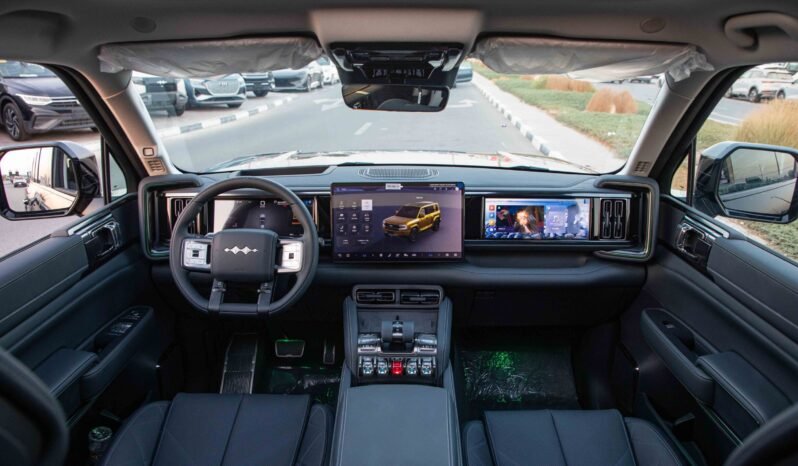 
								2025 BYD Leopard BYD Leopard 5 Plug-in Hybrid Intelligent Driving ULTRA EDITION full									
