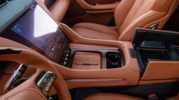 
										2025 Yangwang U8 Premium Edition 22″ Sport Wheels12.8″ Rear Screen full									