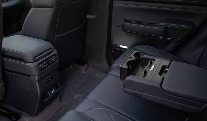 
								2025 BYD Leopard BYD Leopard 5 Plug-in Hybrid Intelligent Driving ULTRA EDITION full									