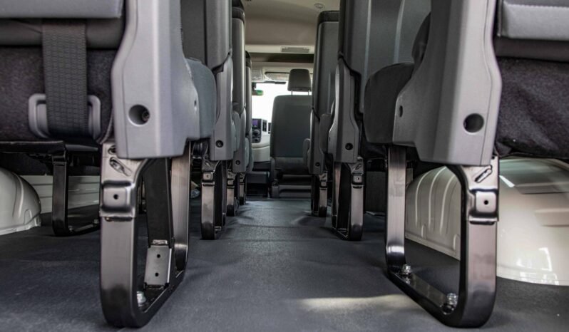 
								2026 Toyota Hiace HIGH ROOF 13S P 3.5L MT GL RB full									