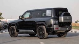 
										2025 Yangwang U8 Premium Edition 22″ Sport Wheels12.8″ Rear Screen full									