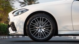 
										2025 Mercedes-Benz C 200 full									