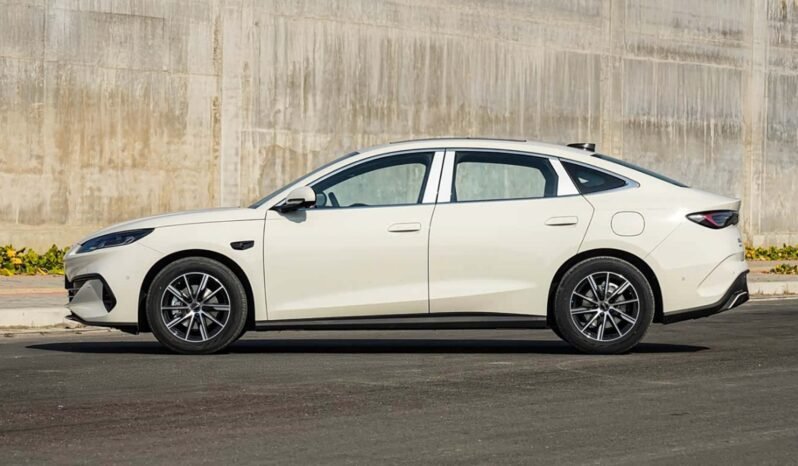 
								2025 BYD Seal 06 DM-I Smart Driving 120KM PREMIUM EDITION full									