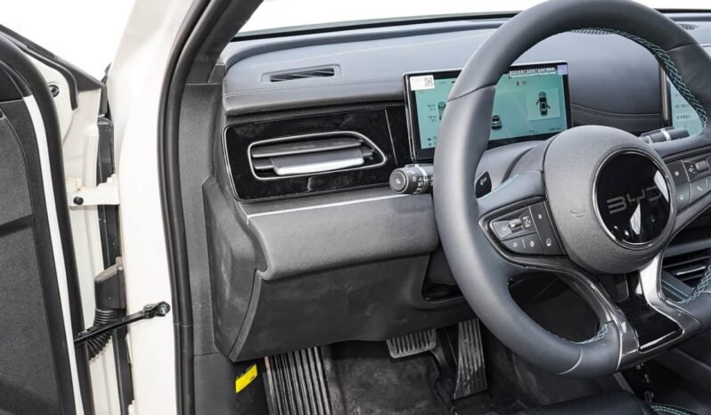
								2025 BYD Seal 06 DM-I Smart Driving 120KM PREMIUM EDITION full									
