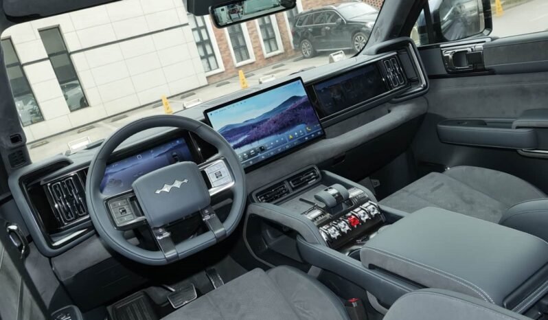 
								2025 BYD Leopard BYD Leopard 5 Plug-in Hybrid Intelligent Driving ULTRA EDITION full									