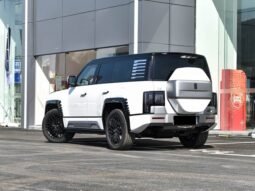 2023 Yangwang U8 U8 Premium Edition | 22″ Sport Wheels | 12.8″ Rear Screen