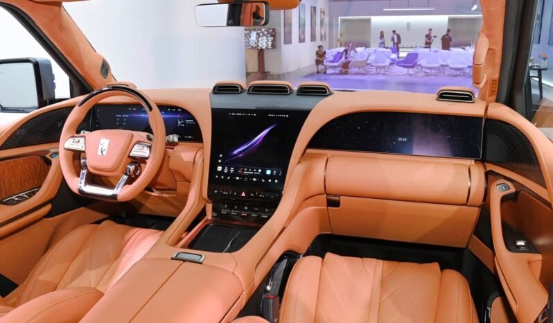 
								2023 Yangwang U8 Premium Edition | 22″ Sport Wheels | 12.8″ Rear Screen full									