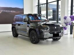 2023 Yangwang U8 Premium Edition | 22″ Sport Wheels | 12.8″ Rear Screen