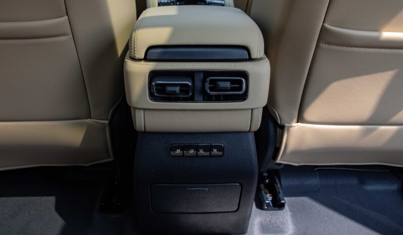 
								2025 BYD Leopard BYD Leopard 5 Plug-in Hybrid Intelligent Driving ULTRA EDITION full									