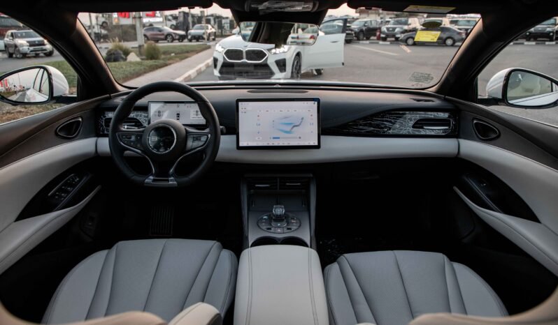 
								2025 BYD Seal 06 DM-I PREMIUM EDITION SMART DRIVING full									