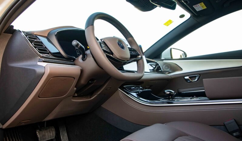 
								2025 BYD HAN DM-I 125KM ELITE SMART DRIVING EDITION full									