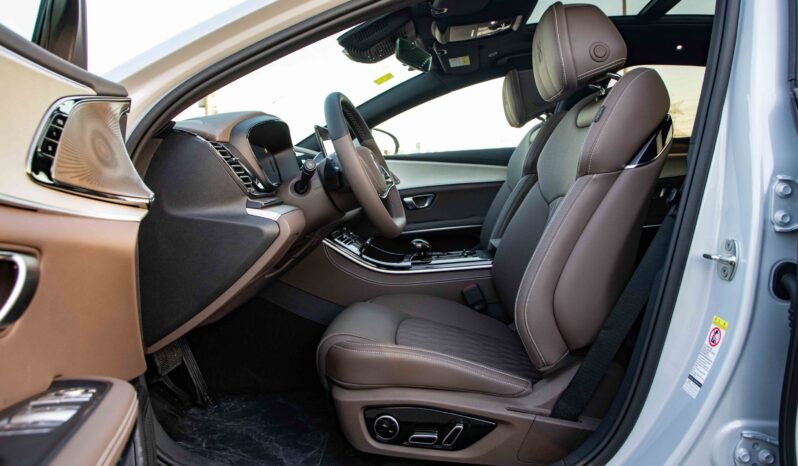 
								2025 BYD HAN DM-I 125KM ELITE SMART DRIVING EDITION full									