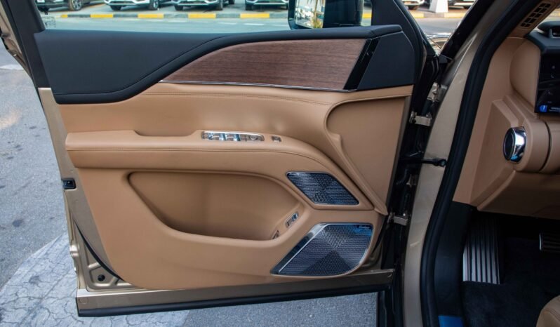 
								2025 BYD YANGWANG U8L DINGSHI EDITION . full									