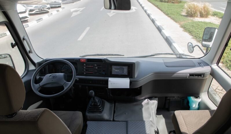 
								2025 Toyota Coaster HI ROOF 23S D 4.0L MT STD RD full									