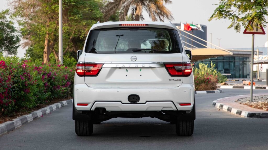 NISSAN PATROL TITANIUM SE