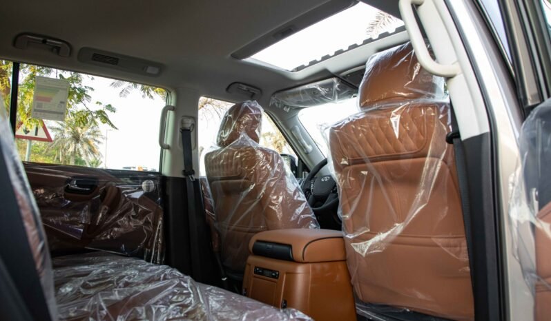
								2024 Infiniti QX80 full									