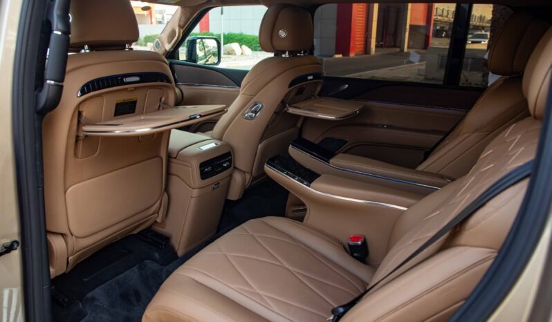 
								2025 BYD YANGWANG U8L DINGSHI EDITION . full									