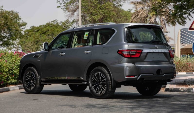 
								2024 Nissan Patrol PLATINUM LE full									