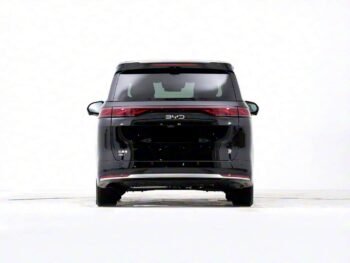 Yangwang U8 & U8L UAE – Specs – 360° Features & Buy at Dresden Motors