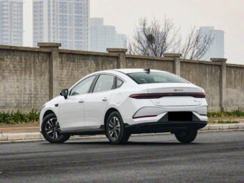 Yangwang U8 & U8L UAE – Specs – 360° Features & Buy at Dresden Motors