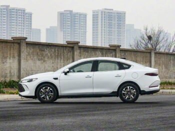 Yangwang U8 & U8L UAE – Specs – 360° Features & Buy at Dresden Motors