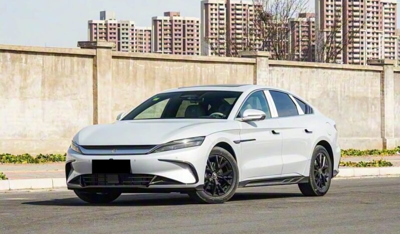 
								2025 BYD HAN DM-I 125KM ELITE SMART DRIVING EDITION full									