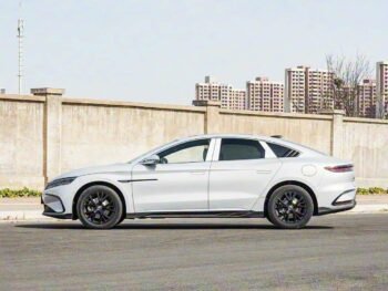 Yangwang U8 & U8L UAE – Specs – 360° Features & Buy at Dresden Motors