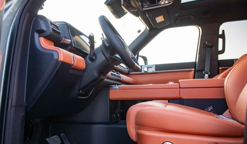 
								2025 BYD Leopard Titanium 7 4WD ULTRA EDITION SMART DRIVING EDITION full									