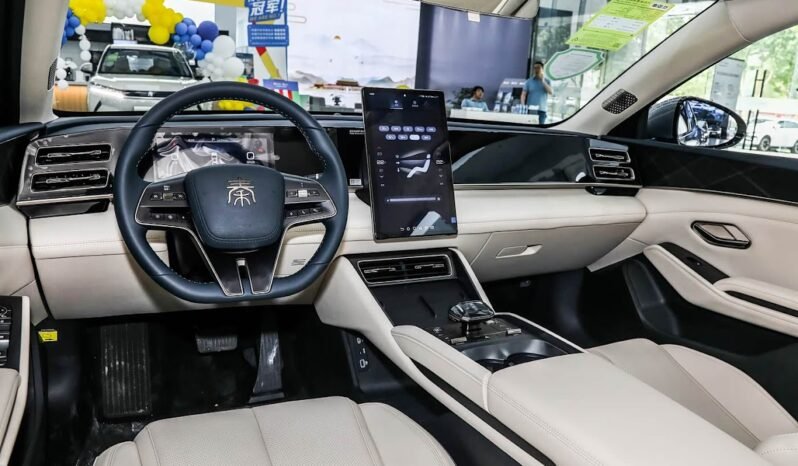 
								2024 BYD Qin L DM-i 80KM SURPASS EDITION full									