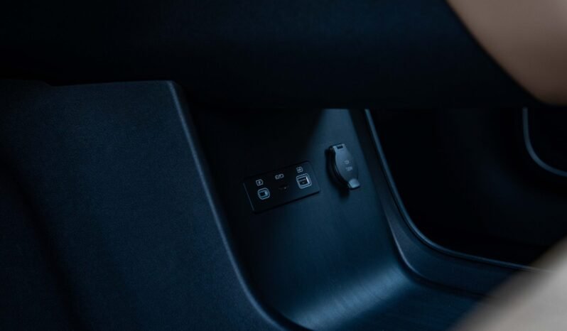 
								2025 BYD Song L DM-I SURPASS EDITION full									