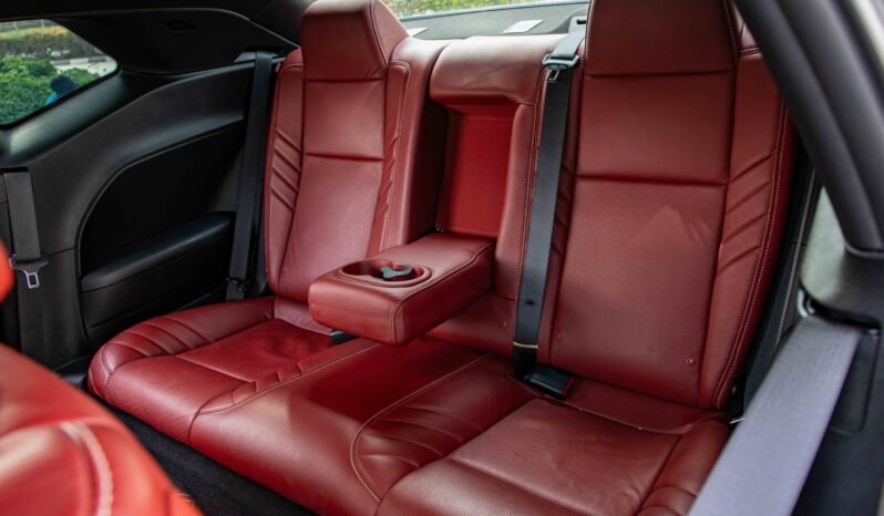 
								2022 Dodge Challenger SRT HELLCAT full									