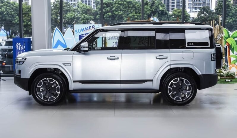 
								2025 BYD Leopard Titanium 7 135KM DM-i 2WD PRO EDITION full									