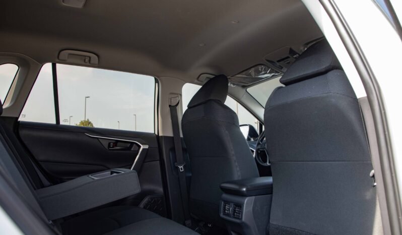 
								2025 Toyota RAV4 2.0 CVT full									