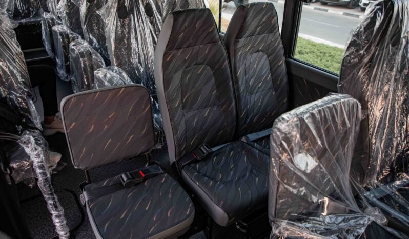 
								2026 Hyundai County FL 28-seater 3.9L Diesel full									