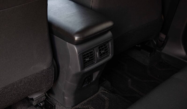 
								2025 Toyota RAV4 2.0 CVT full									