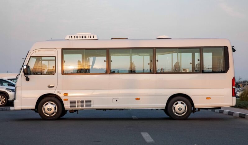 
								2026 Hyundai County FL 28-seater 3.9L Diesel full									