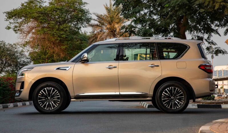 
								2022 Nissan Patrol SE Platinum City 4.0L full									