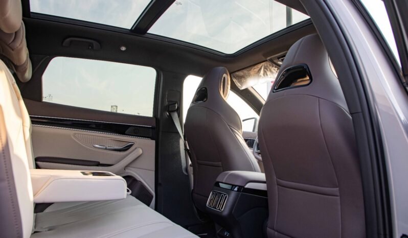 
								2025 BYD Song Plus EV Smart Drive LUXURY EDITION full									