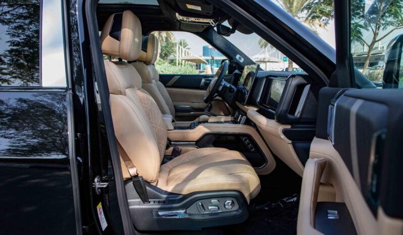 
								2025 BYD Leopard 8 Smart and Brave Flagship Edition full									