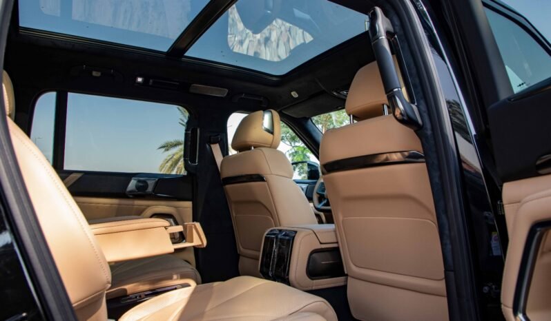 
								2025 BYD Leopard 8 Smart and Brave Flagship Edition full									