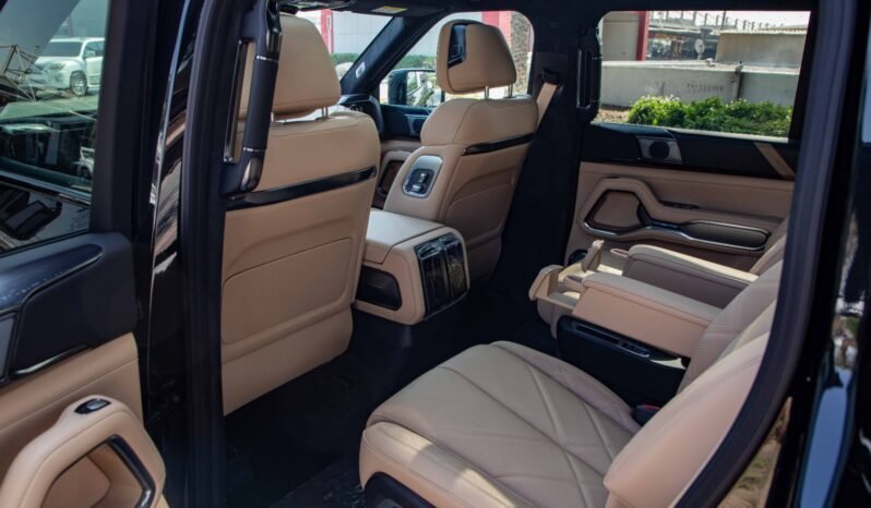 
								2025 BYD Leopard 8 Smart and Brave Flagship Edition full									